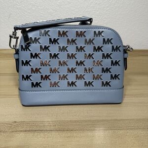 Michael Kors Jet Set Charm LG Dome Body Chambray Light Blue Crossbody Logo Bag